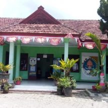 Mau Ditanya Hasil Lelang TKD Desa Gumukmas, Bendahara Menghilang