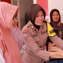 Briptu Dini Aktif Berjuang Menurunkan Angka Stunting