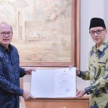 Gus Firjaun Dilantik Plt. Bupati Jember Lanjutkan Tugas Hendy